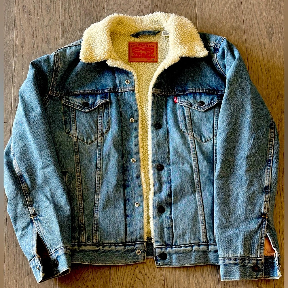 Levi’s jean jacket with Sherpa lining